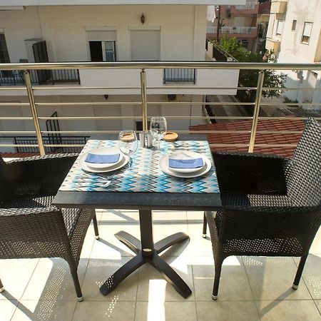 Lux Vip Apartments Peraía 外观 照片