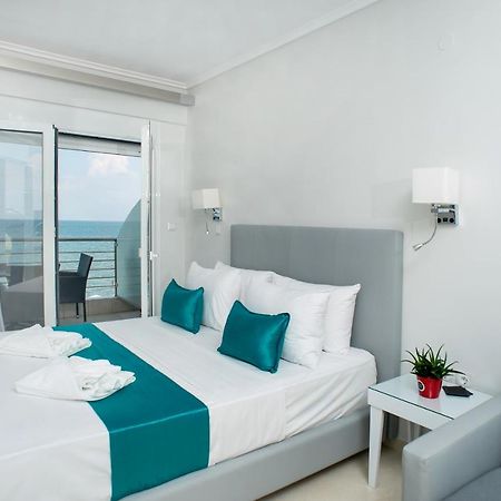 Lux Vip Apartments Peraía 外观 照片
