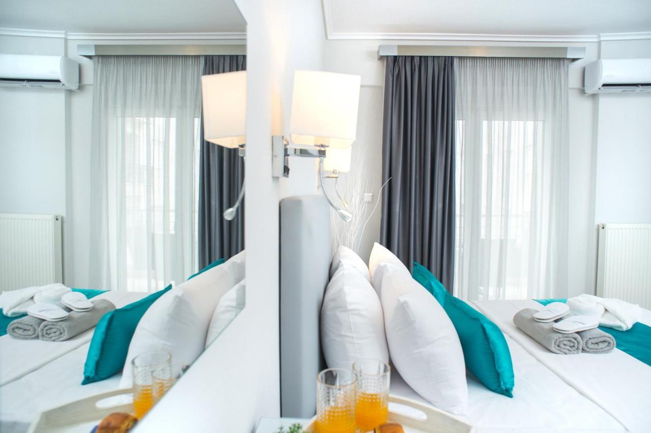 Lux Vip Apartments Peraía 外观 照片