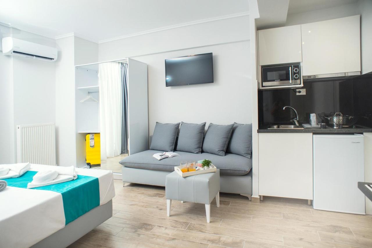 Lux Vip Apartments Peraía 外观 照片