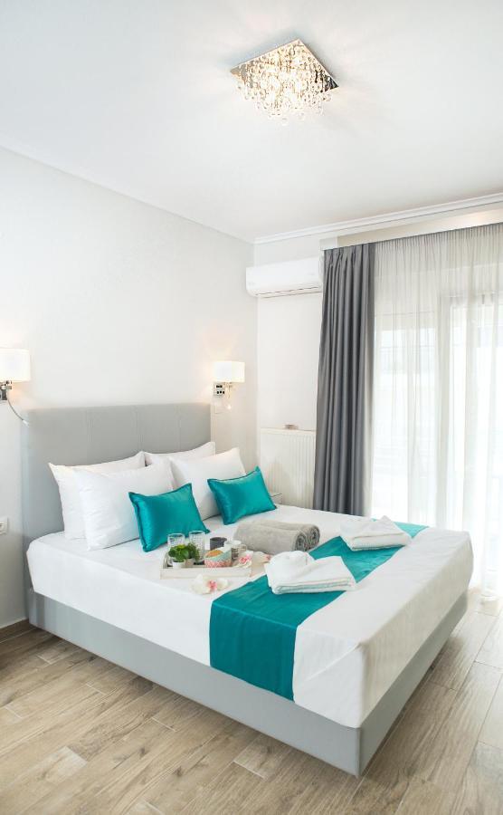 Lux Vip Apartments Peraía 外观 照片