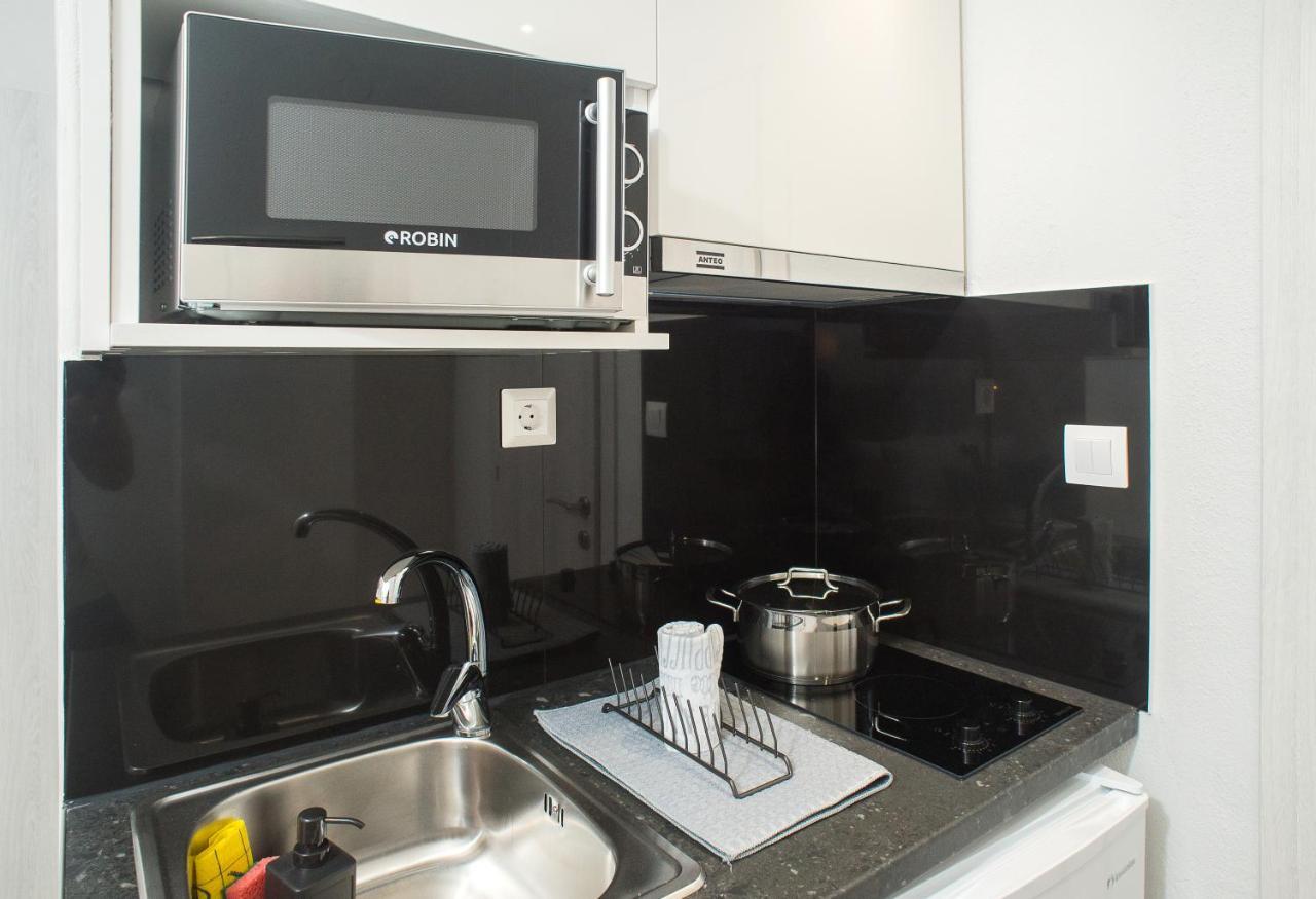 Lux Vip Apartments Peraía 外观 照片