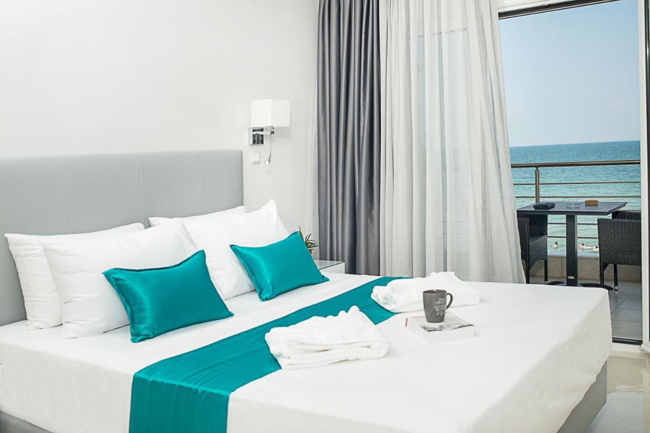 Lux Vip Apartments Peraía 外观 照片