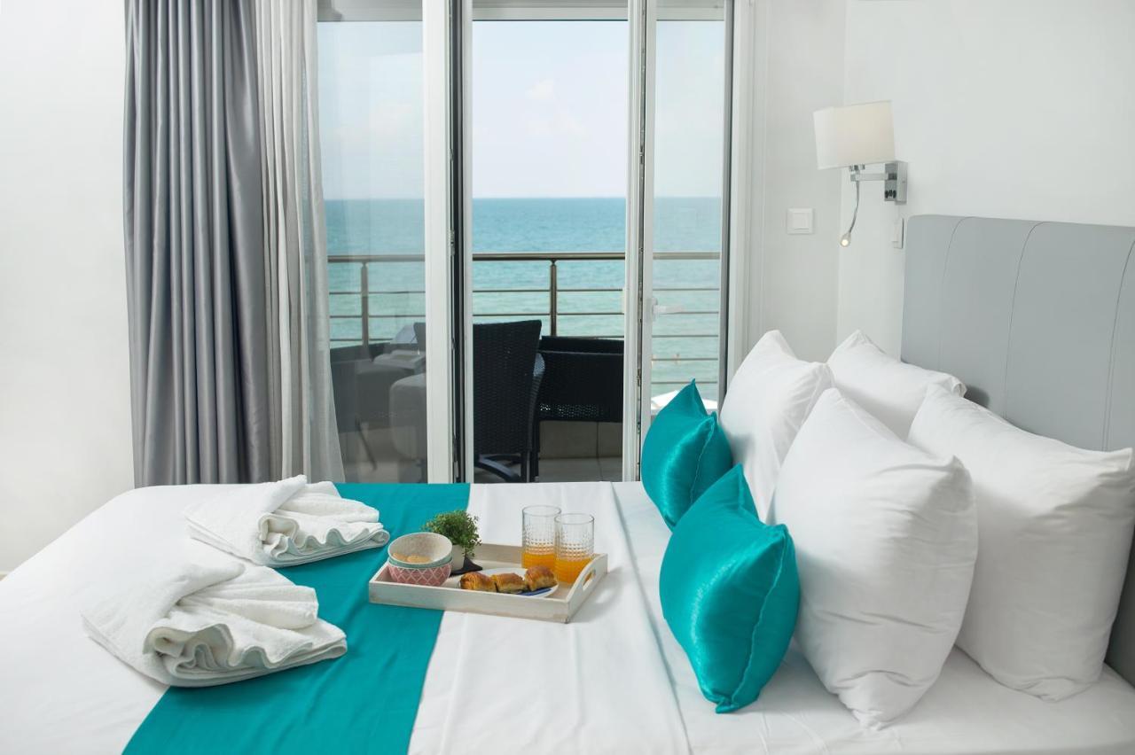 Lux Vip Apartments Peraía 外观 照片